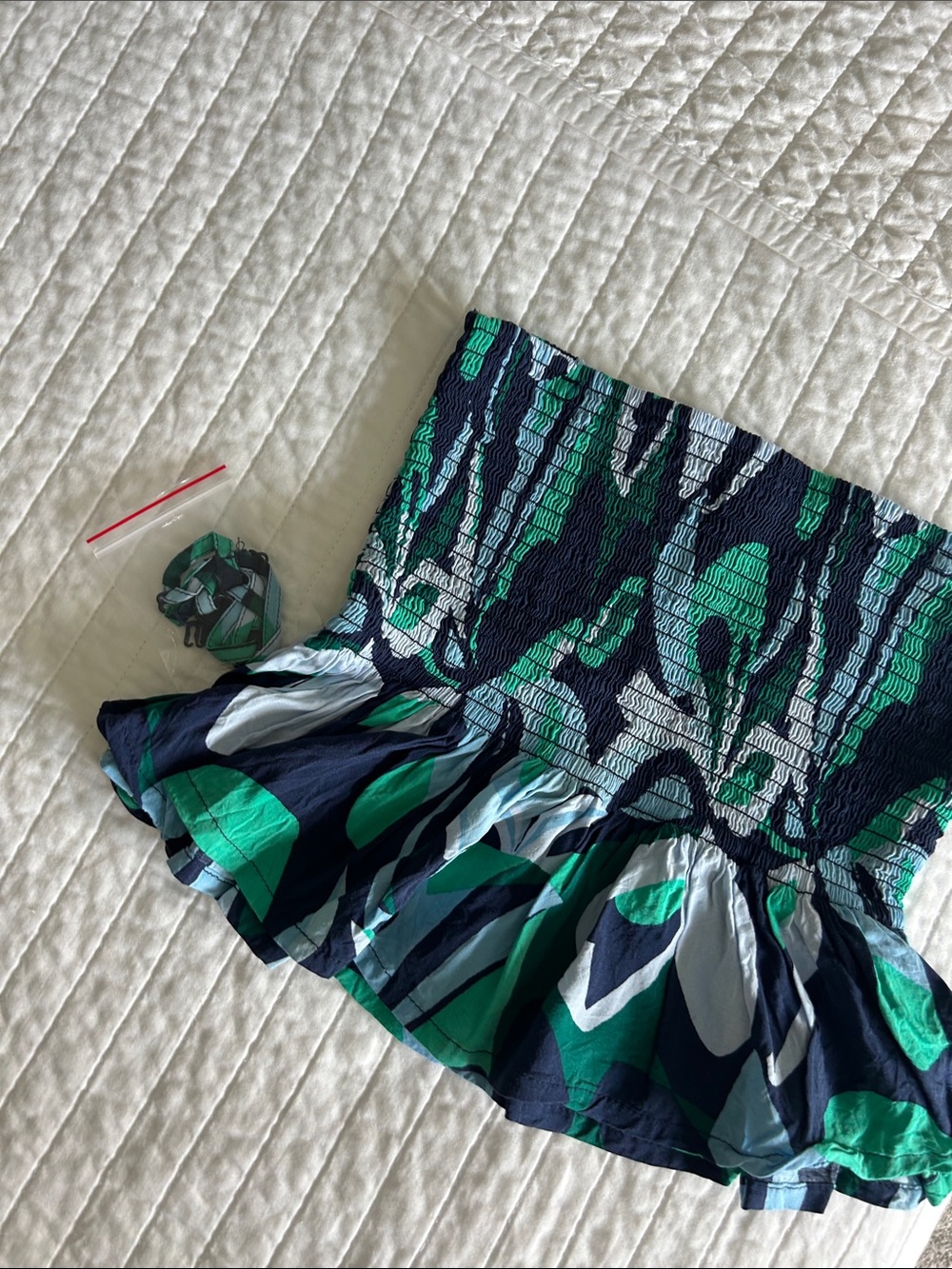Aerie Smocked Ruffled Tube Skirt in Navy and Green XS